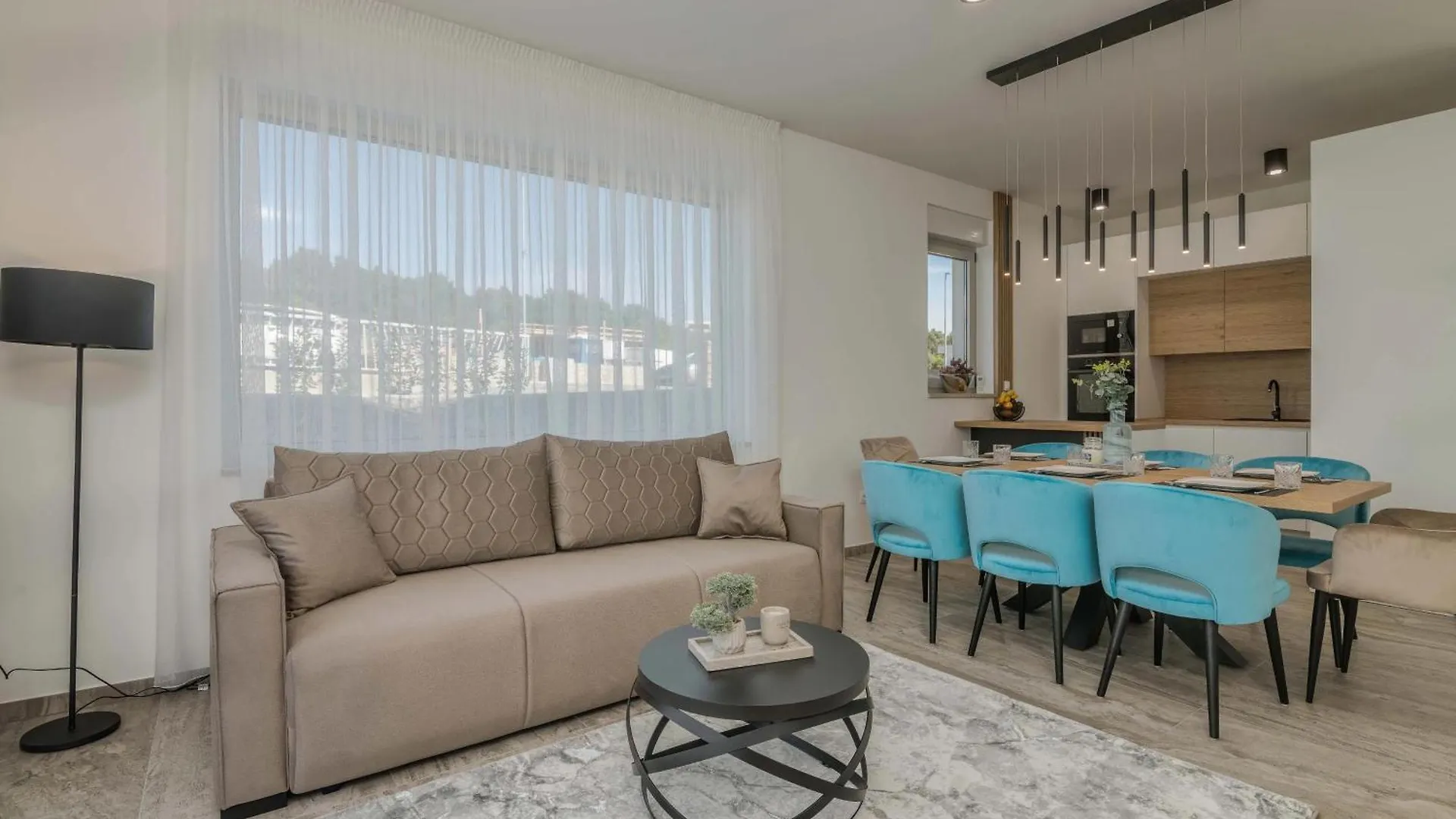Villa Divina With Heated Pool Krk Town