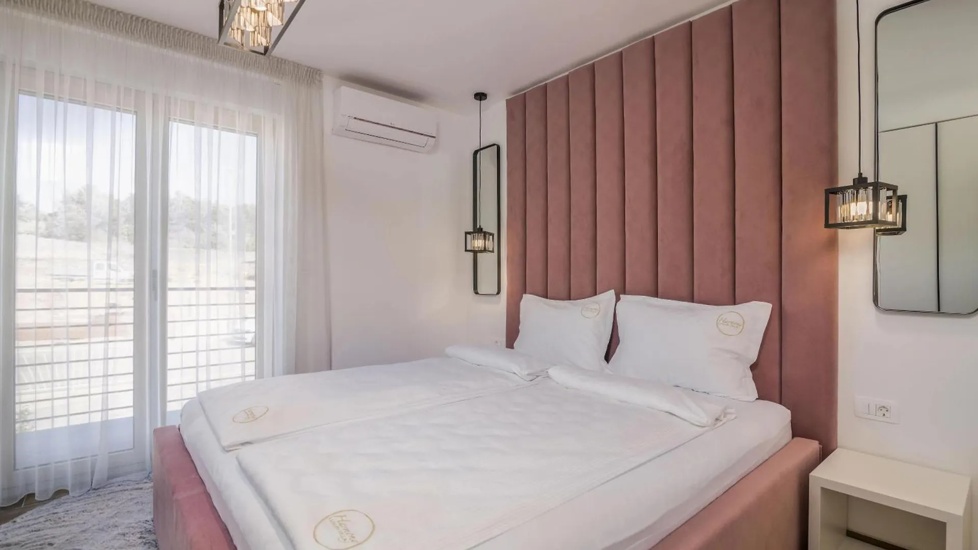 Villa Divina With Heated Pool Krk Town